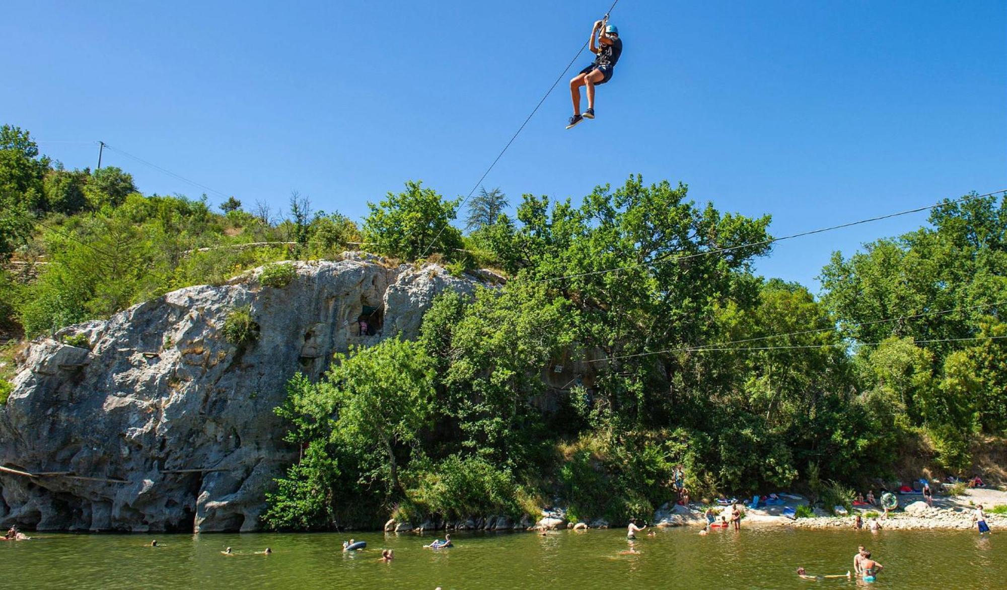 Camping Domaine De Chaussy Lagorce  Buitenkant foto