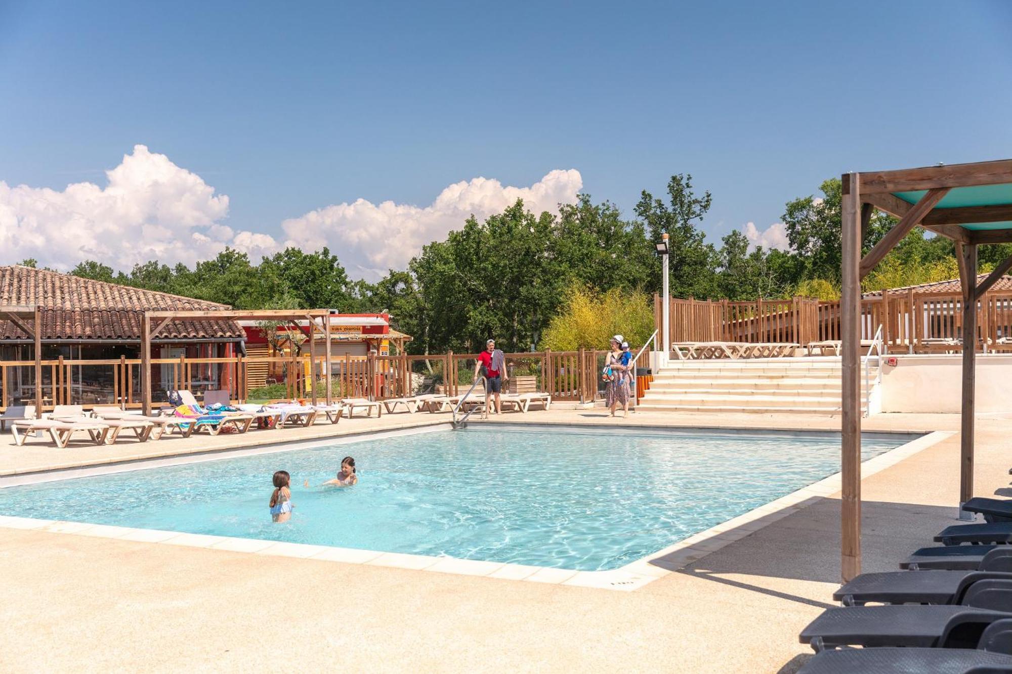 Camping Domaine De Chaussy Lagorce  Buitenkant foto