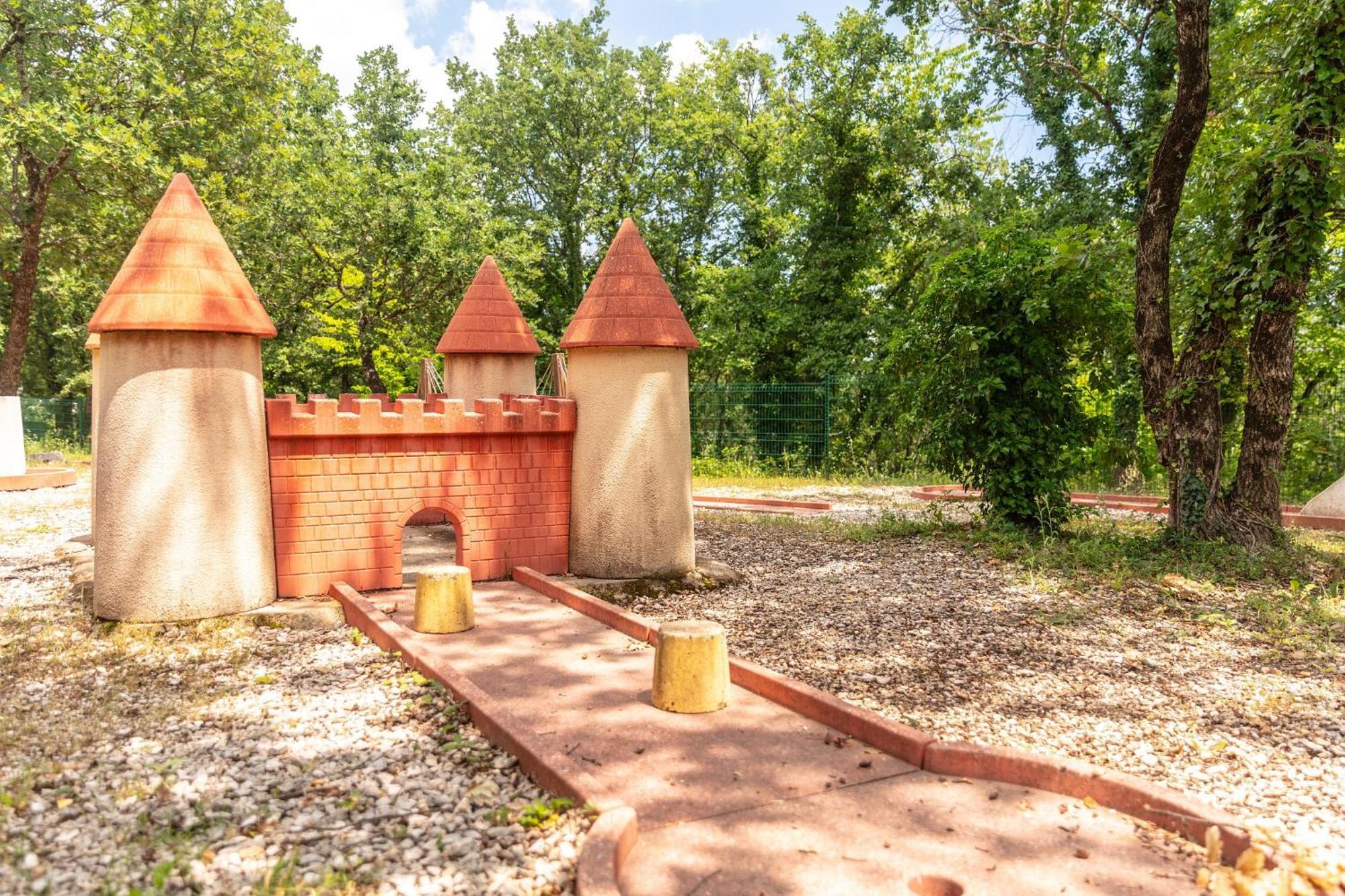 Camping Domaine De Chaussy Lagorce  Buitenkant foto