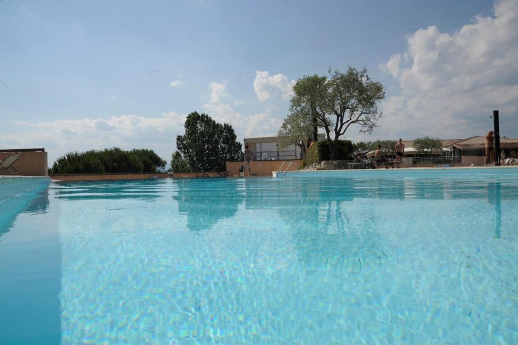 Camping Domaine De Chaussy Lagorce  Buitenkant foto