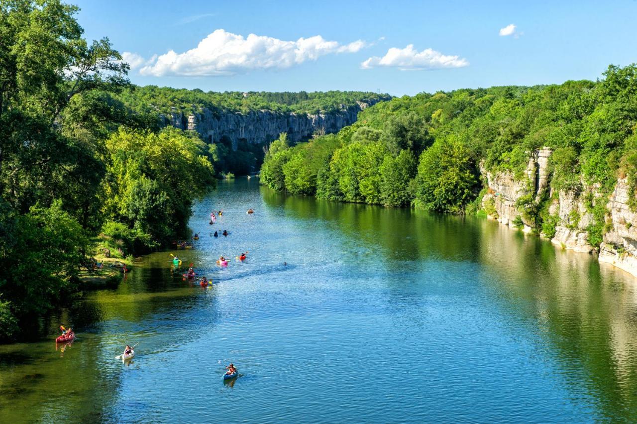Camping Domaine De Chaussy Lagorce  Buitenkant foto